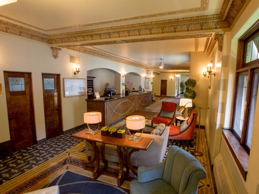 The Plaza Hotel - Milwaukee Buitenkant foto